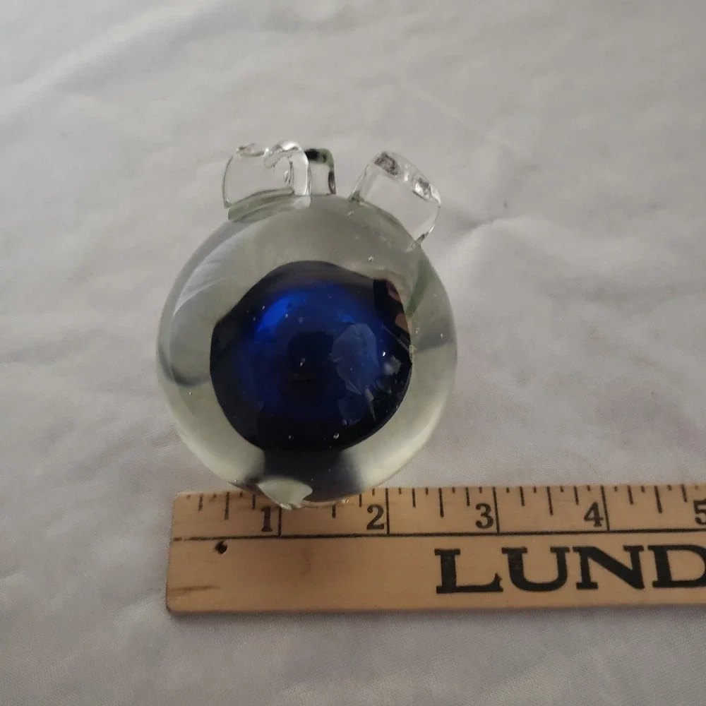 Art Glass Pig‎ Figurine Paperweight Cobalt Blue Interior Vintage Hand Blown